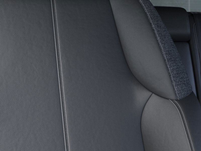 2025 Cadillac OPTIQ Luxury 1