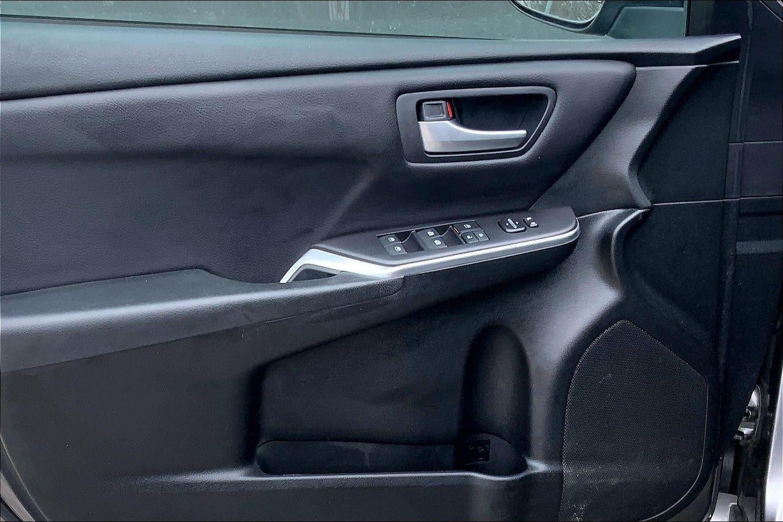 2017 Toyota Camry XLE