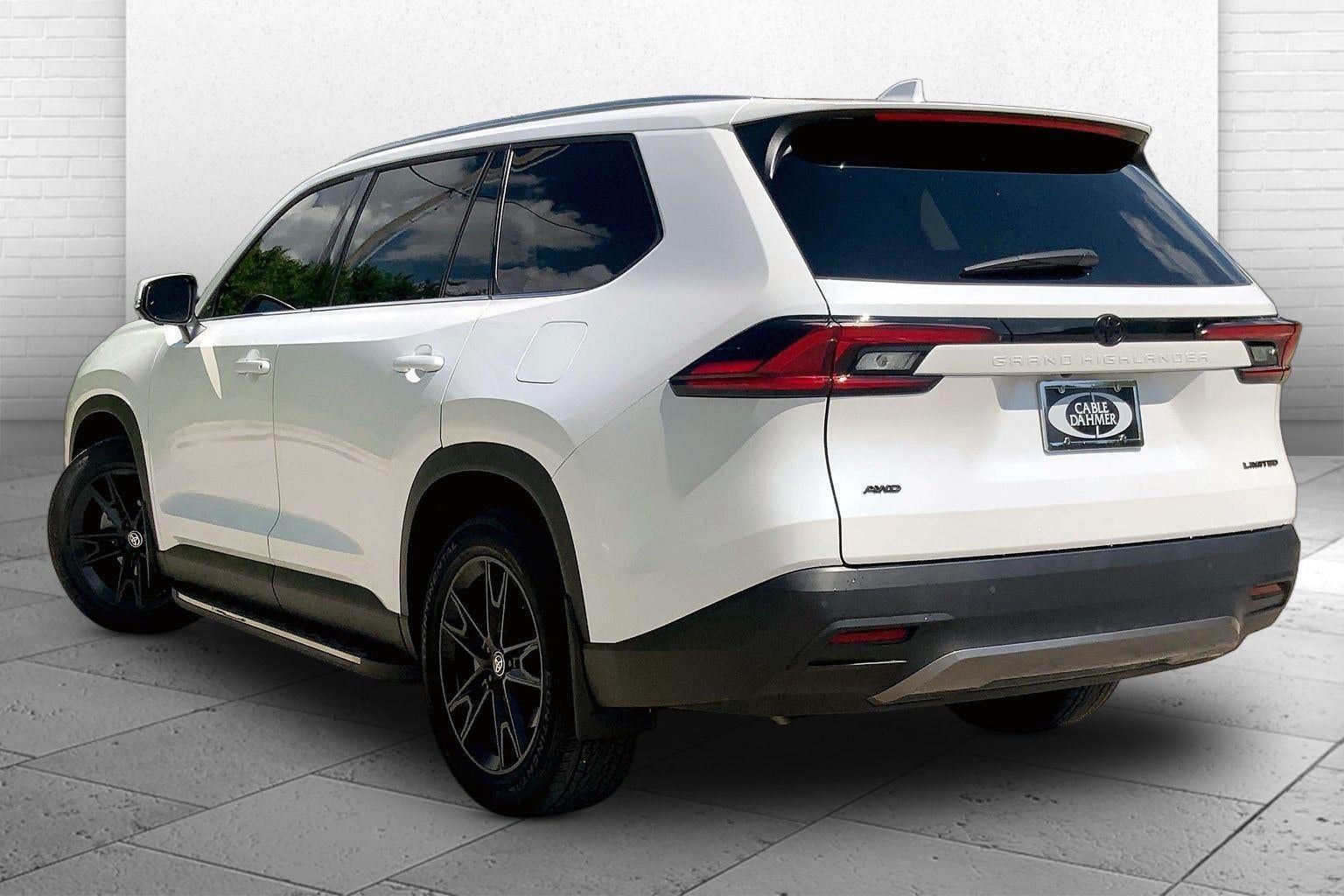 2025 Toyota Grand Highlander XLE