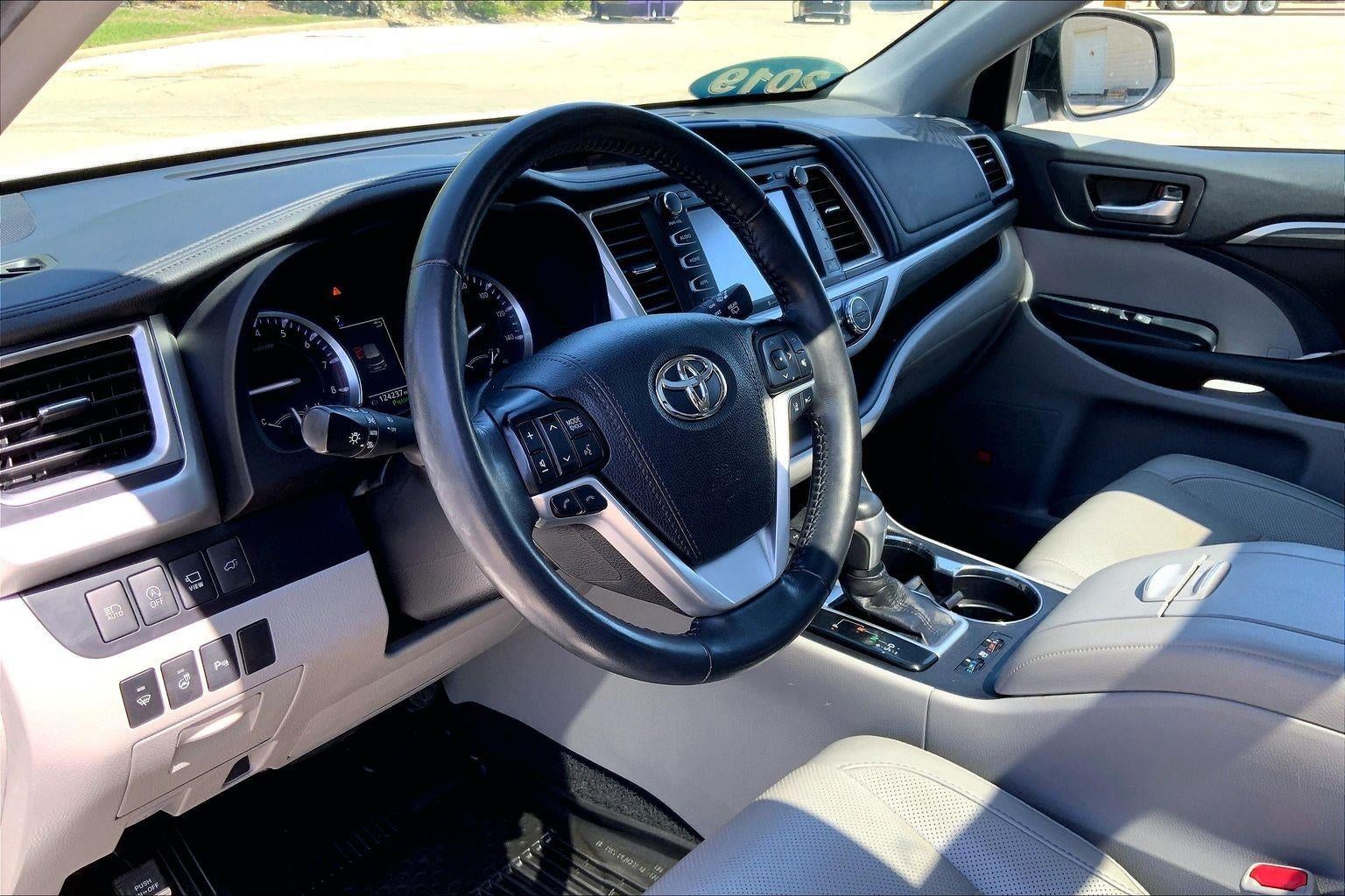 2019 Toyota Highlander Limited