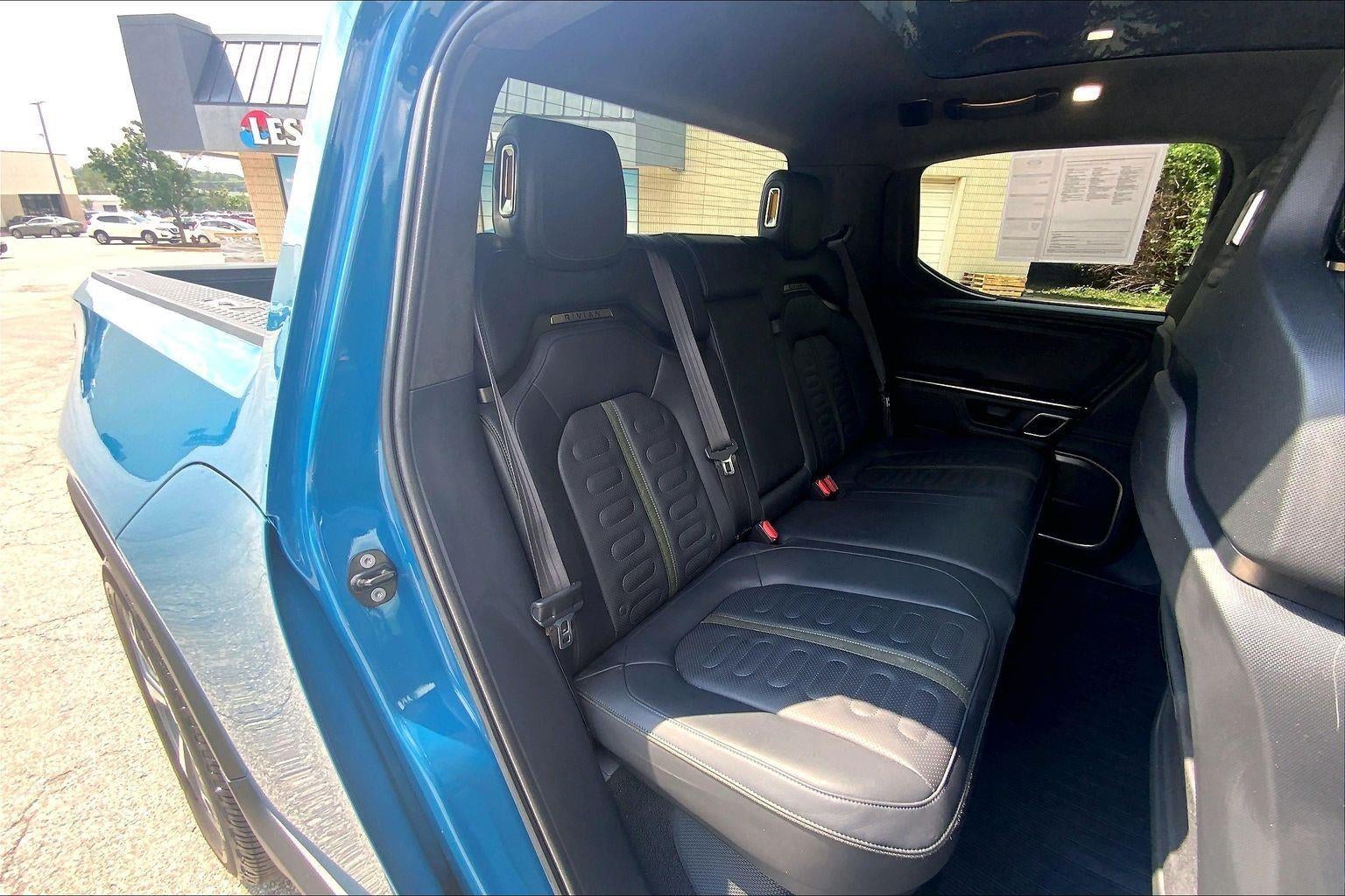 2022 RIVIAN R1T Adventure Package