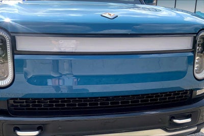 2022 RIVIAN R1T Adventure Package