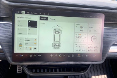 2022 RIVIAN R1T Adventure Package