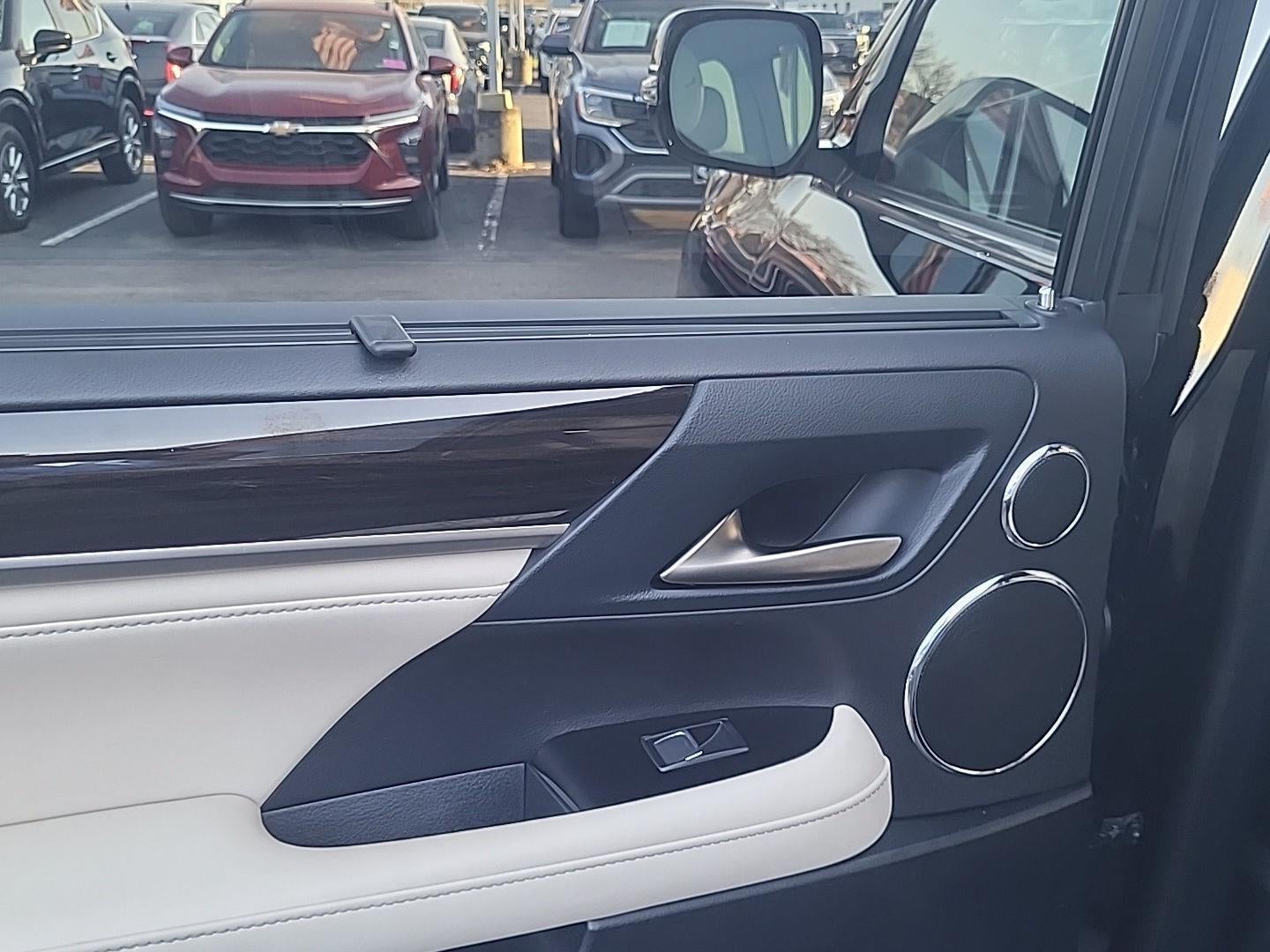 2020 Lexus LX LX 570