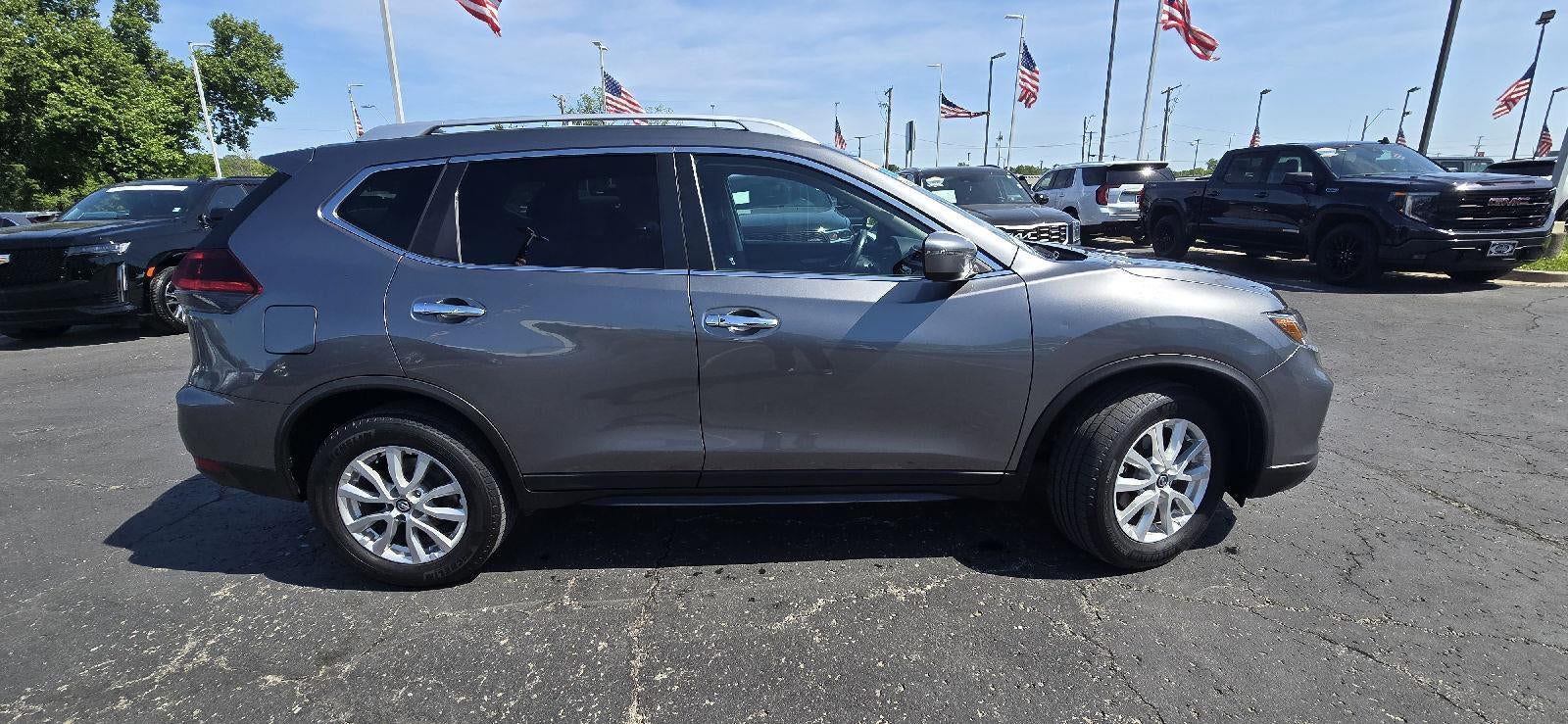 2018 Nissan Rogue SV