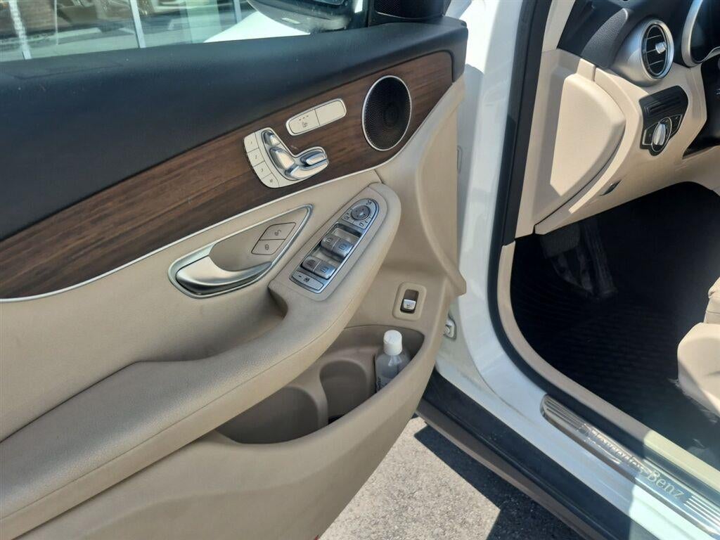 2020 Mercedes-Benz GLC GLC 300