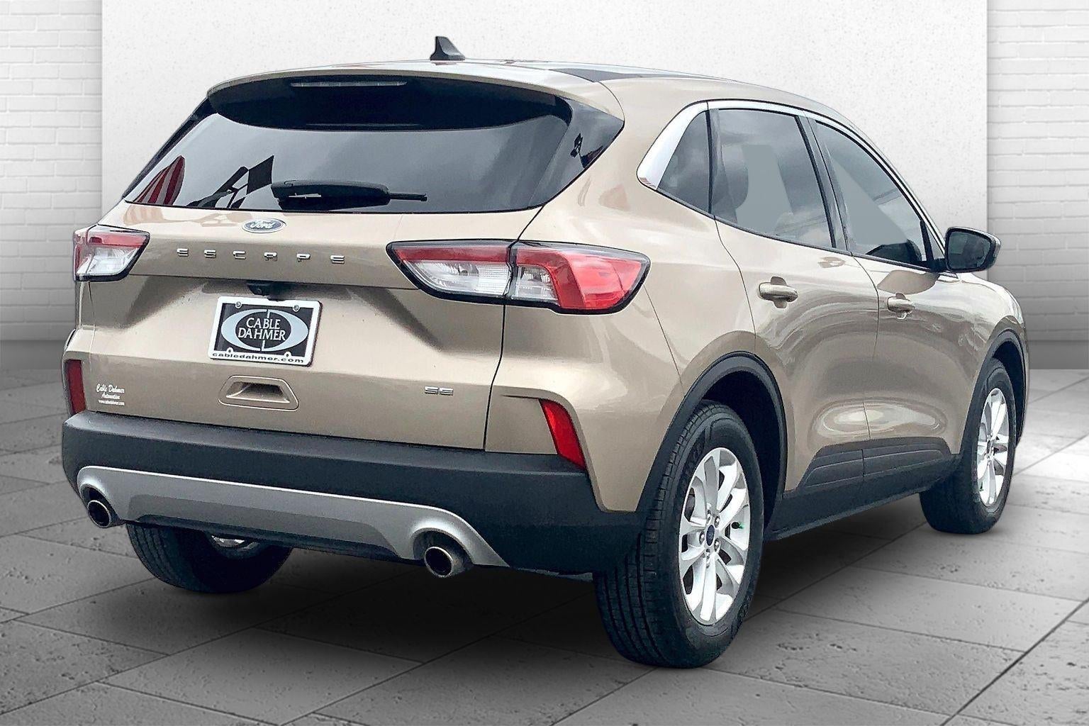 2020 Ford Escape SE