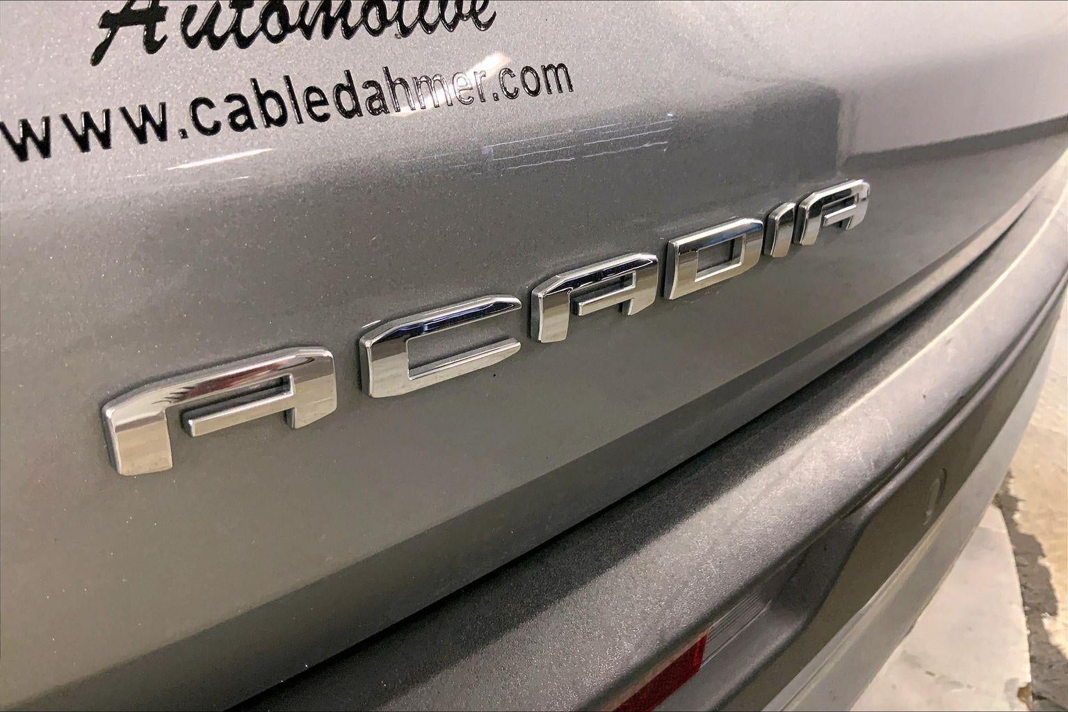 2025 GMC Acadia Elevation