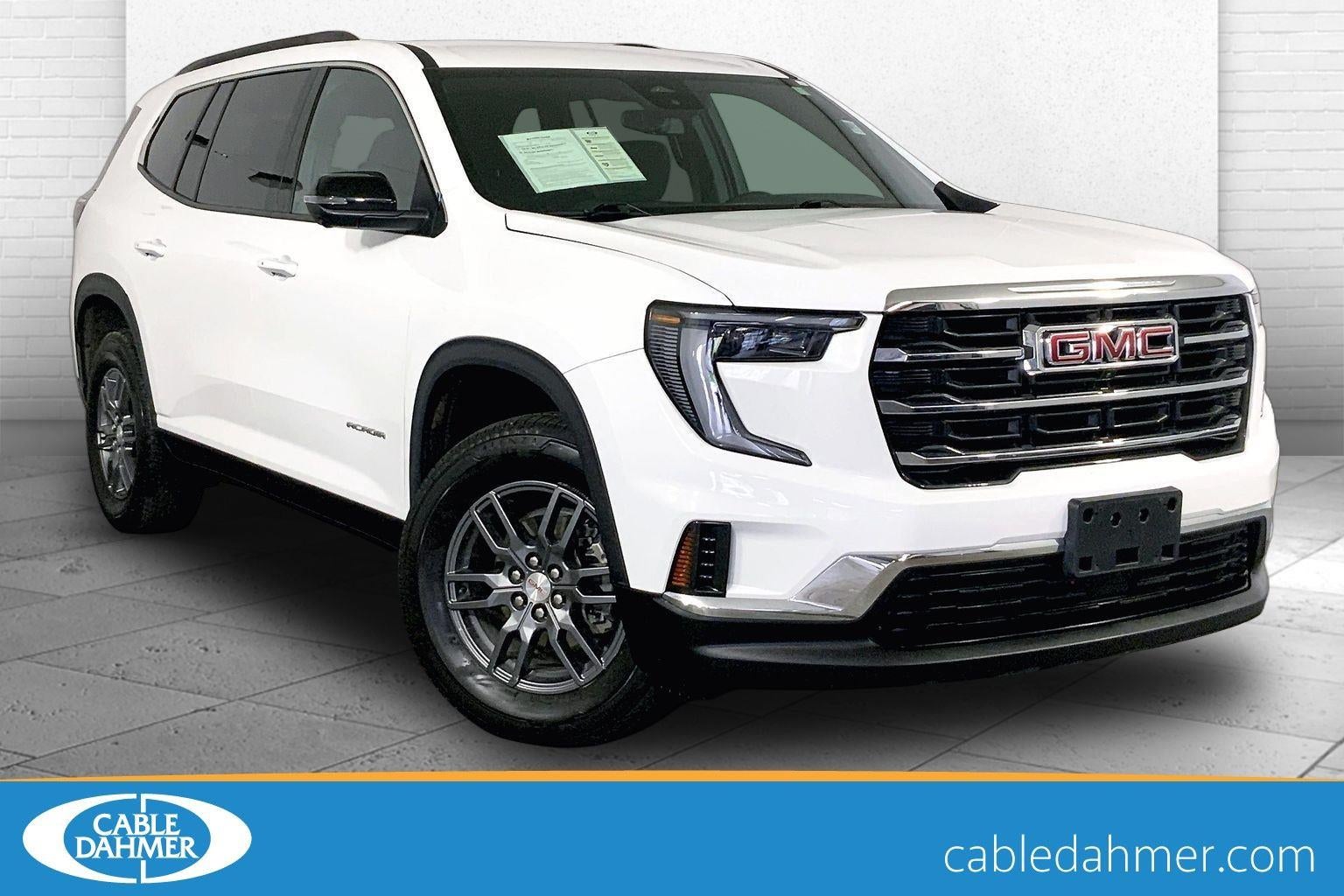 2025 GMC Acadia Elevation