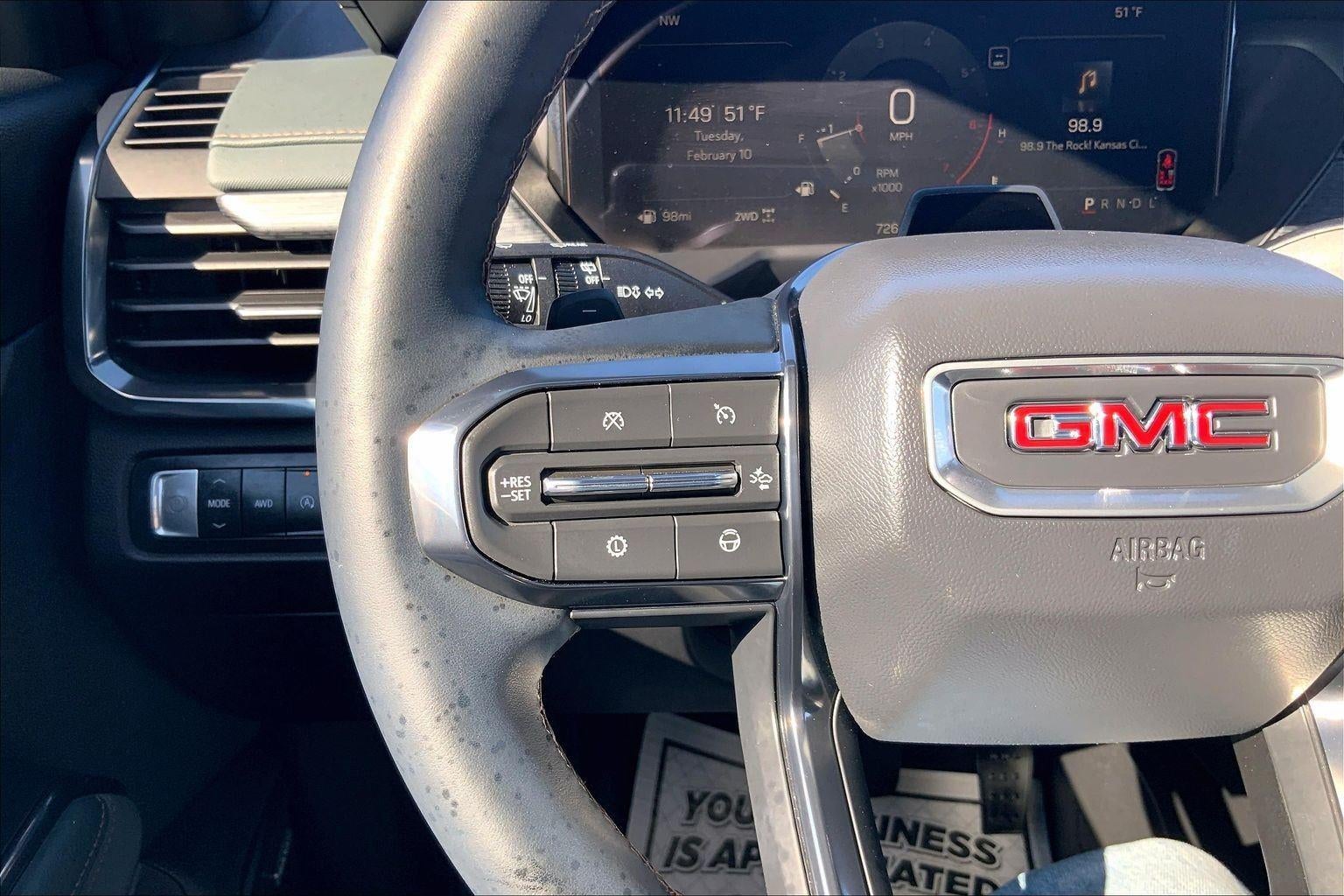 2026 GMC Acadia AT4