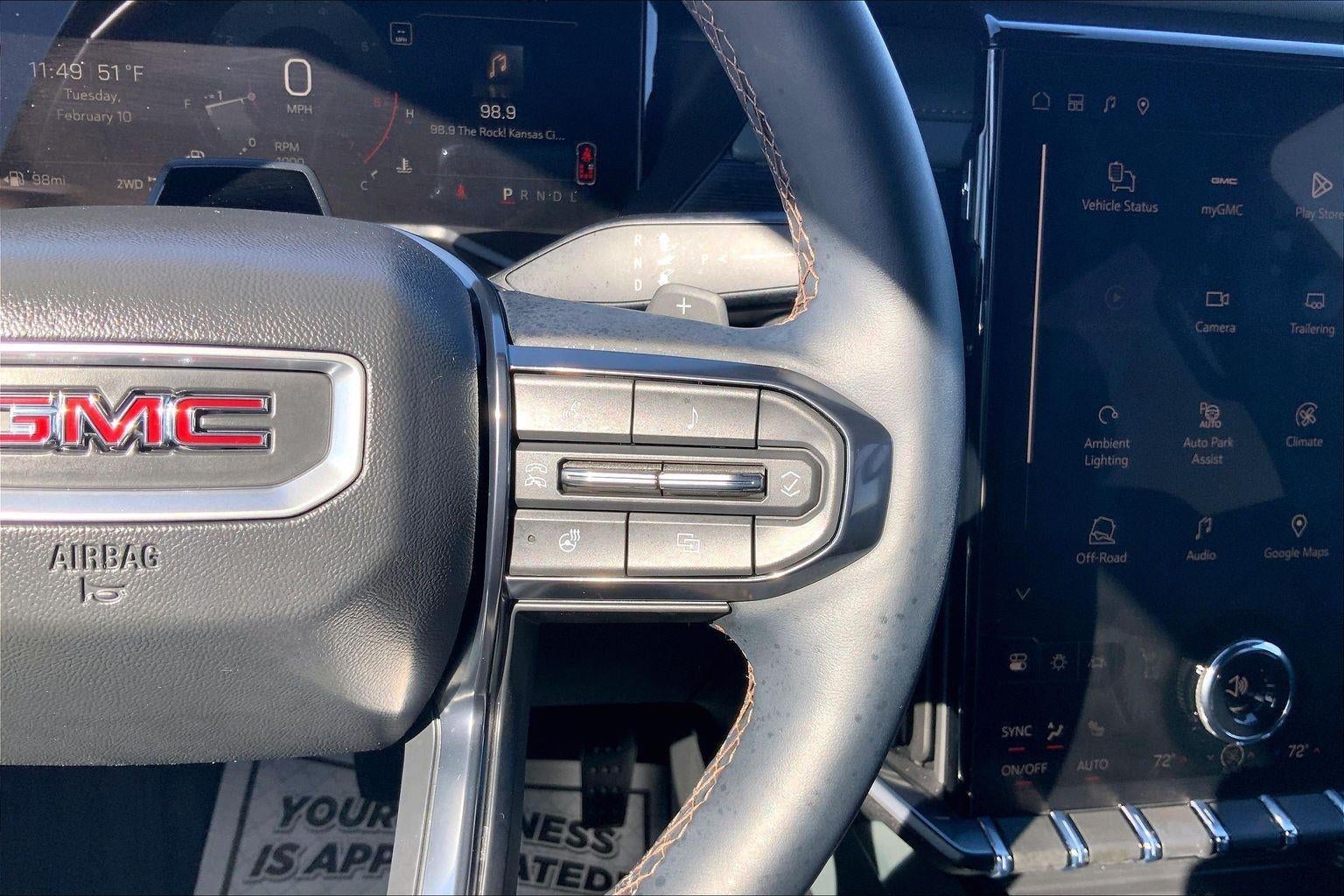 2026 GMC Acadia AT4