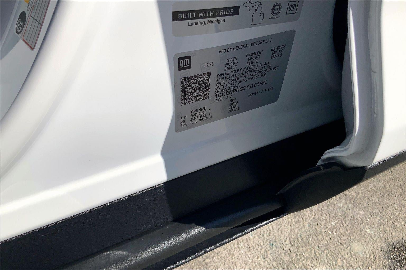 2026 GMC Acadia AT4