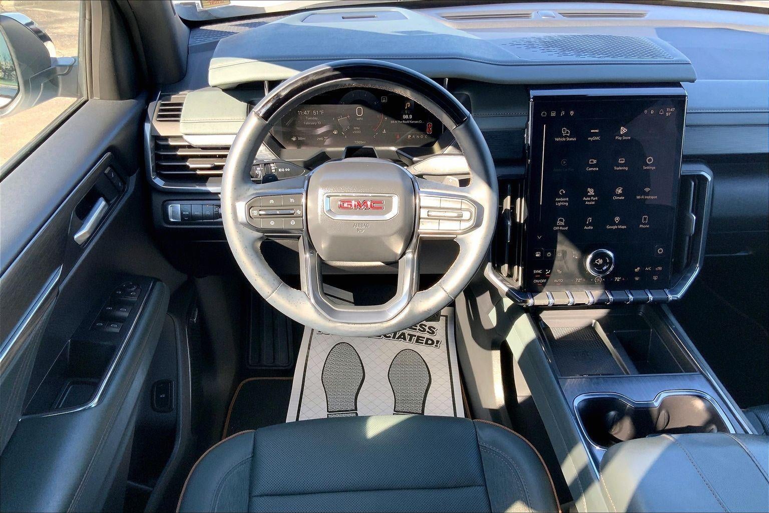2026 GMC Acadia AT4