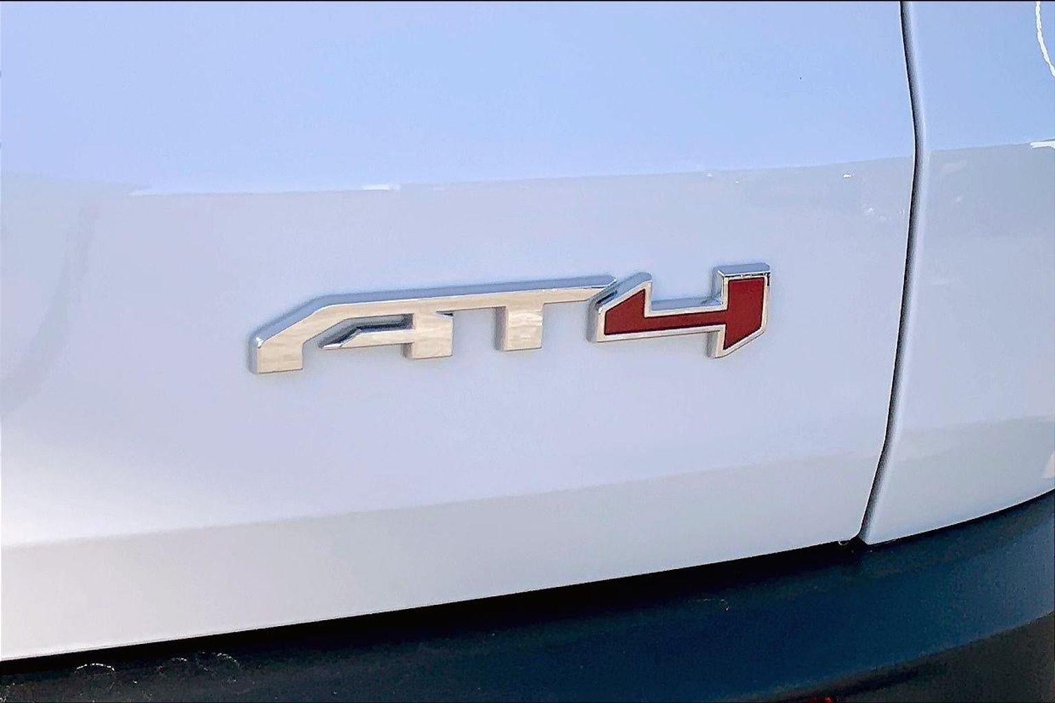 2026 GMC Acadia AT4