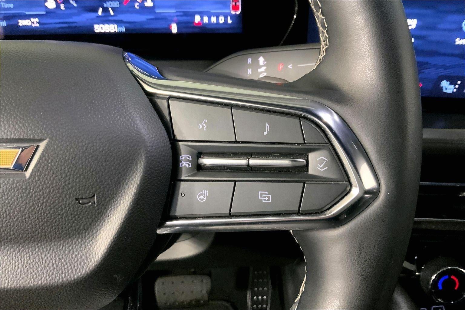 2024 Chevrolet Traverse LT