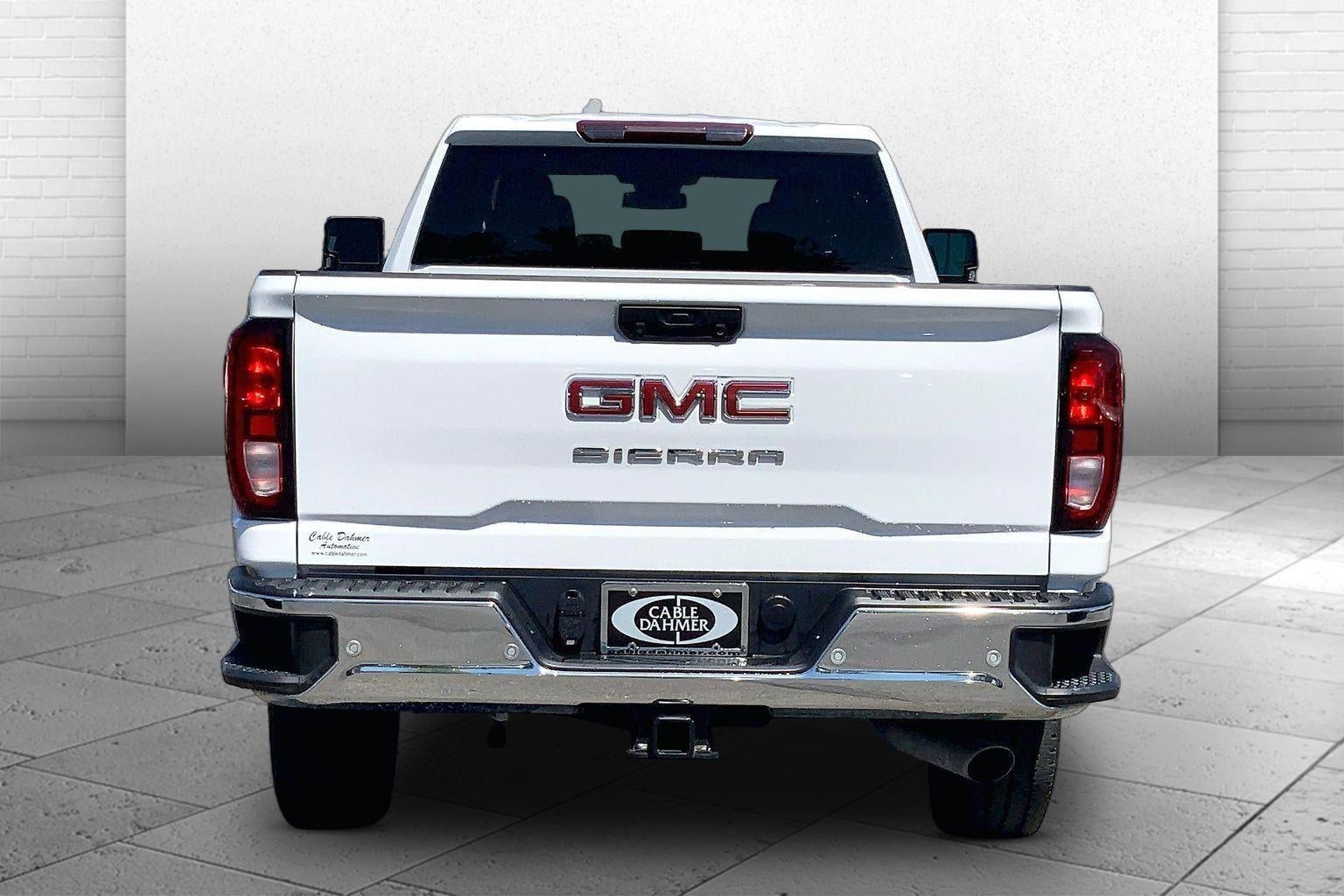 2024 GMC Sierra 2500 HD Pro