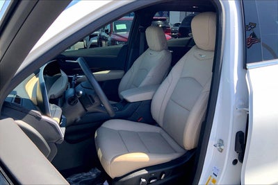 2025 Cadillac XT4 Premium Luxury
