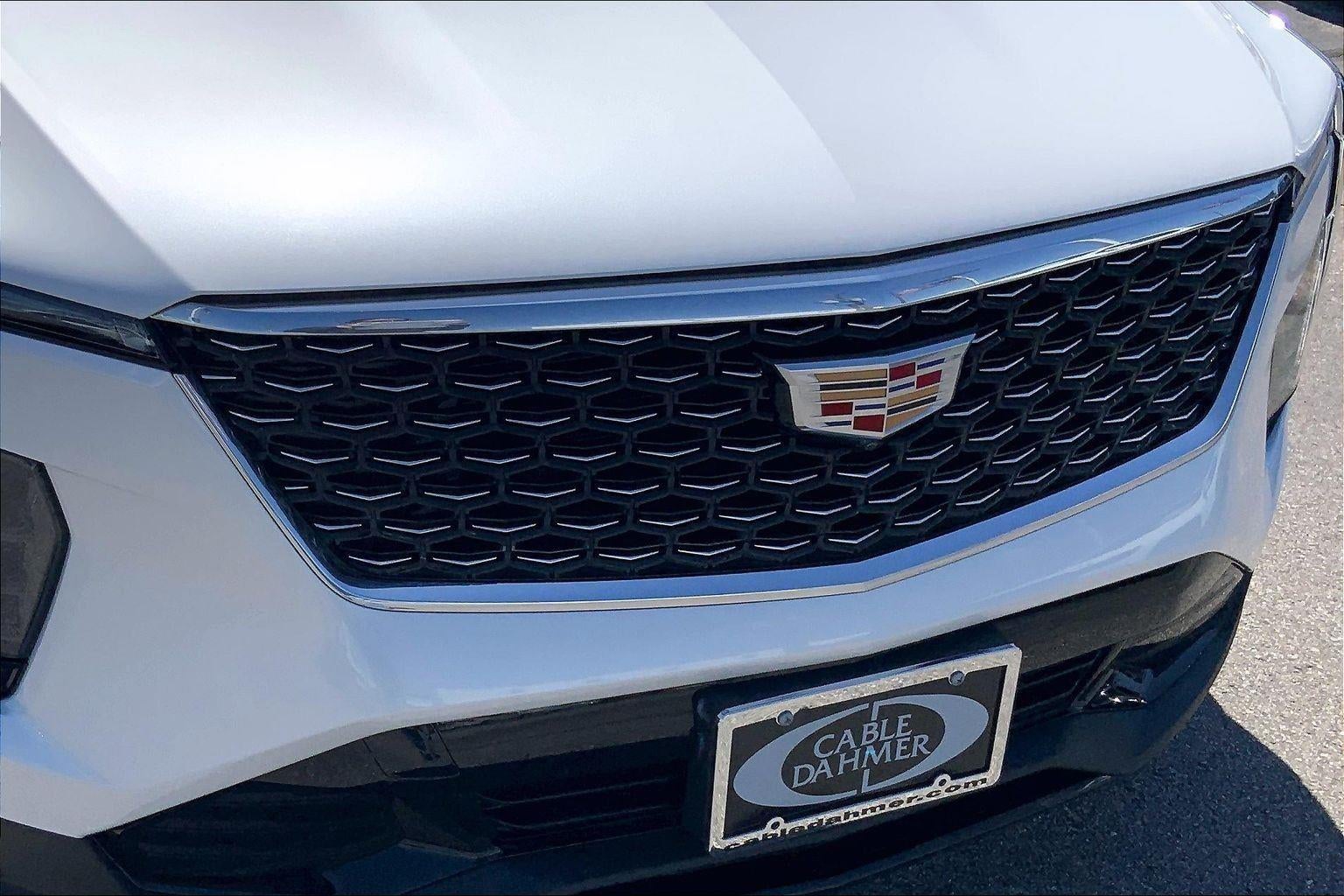 2025 Cadillac XT4 Premium Luxury