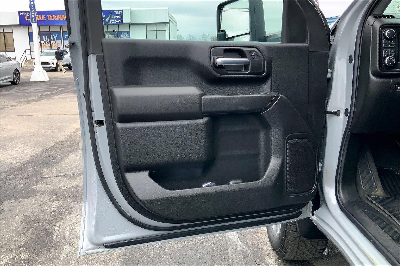 2025 Chevrolet Silverado 2500 HD Custom