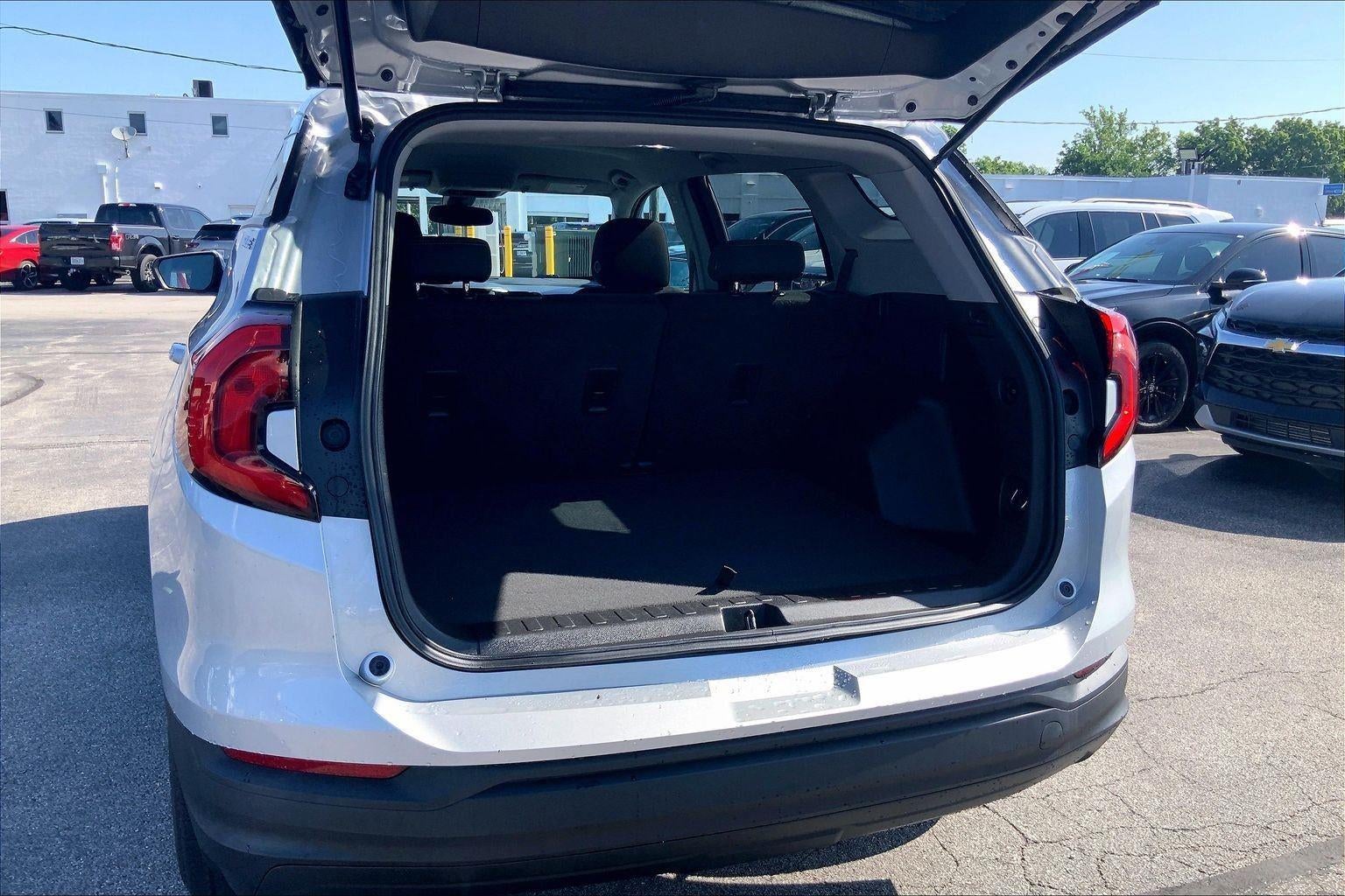 2020 GMC Terrain SLE