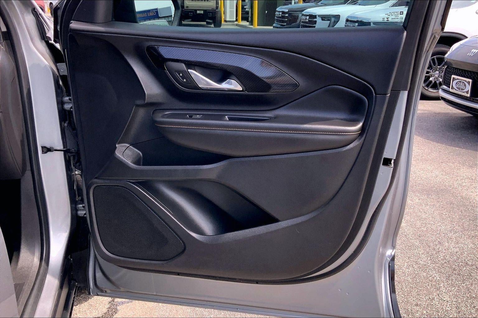 2023 GMC Terrain AT4