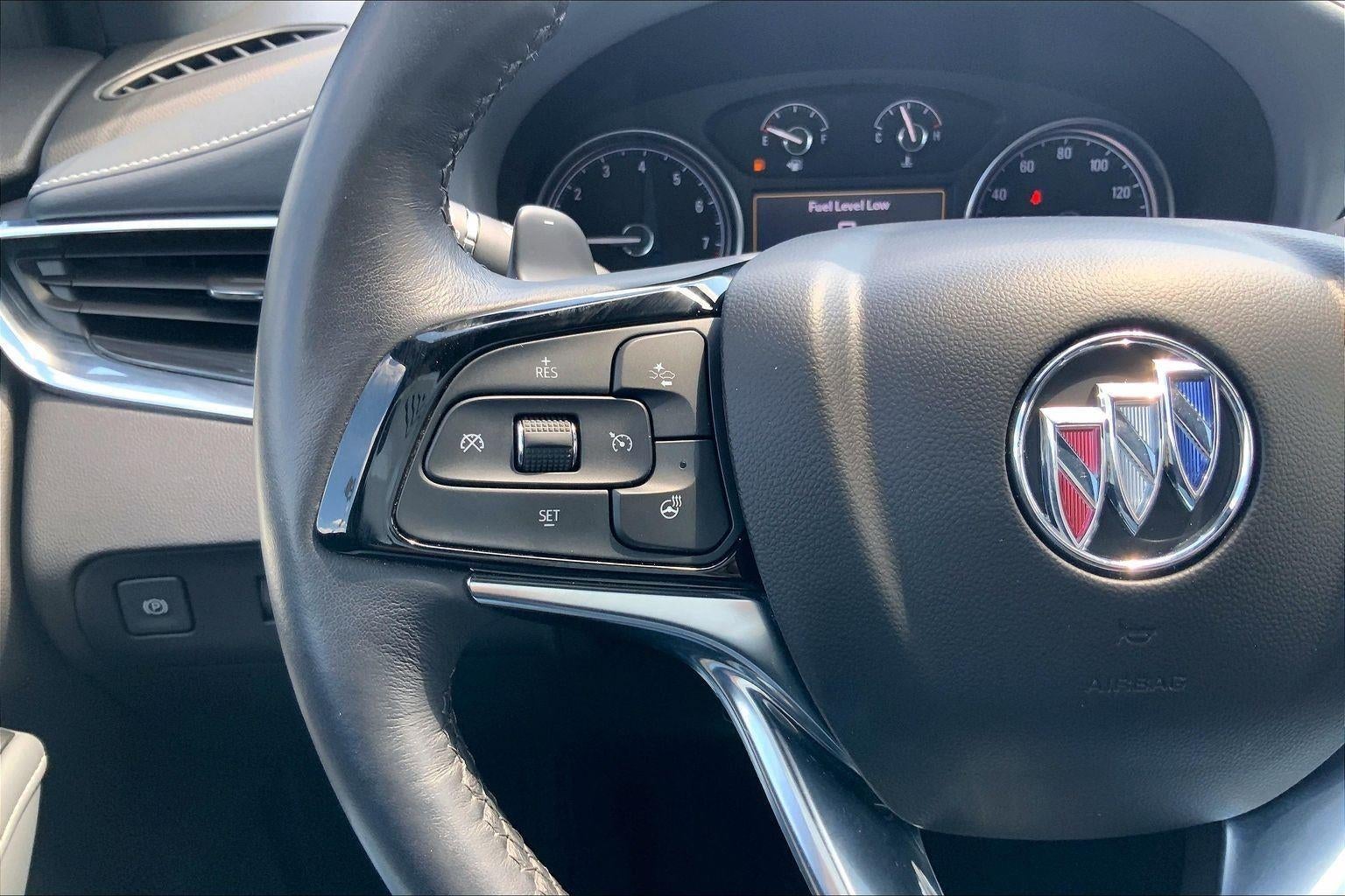 2023 Buick Enclave Essence