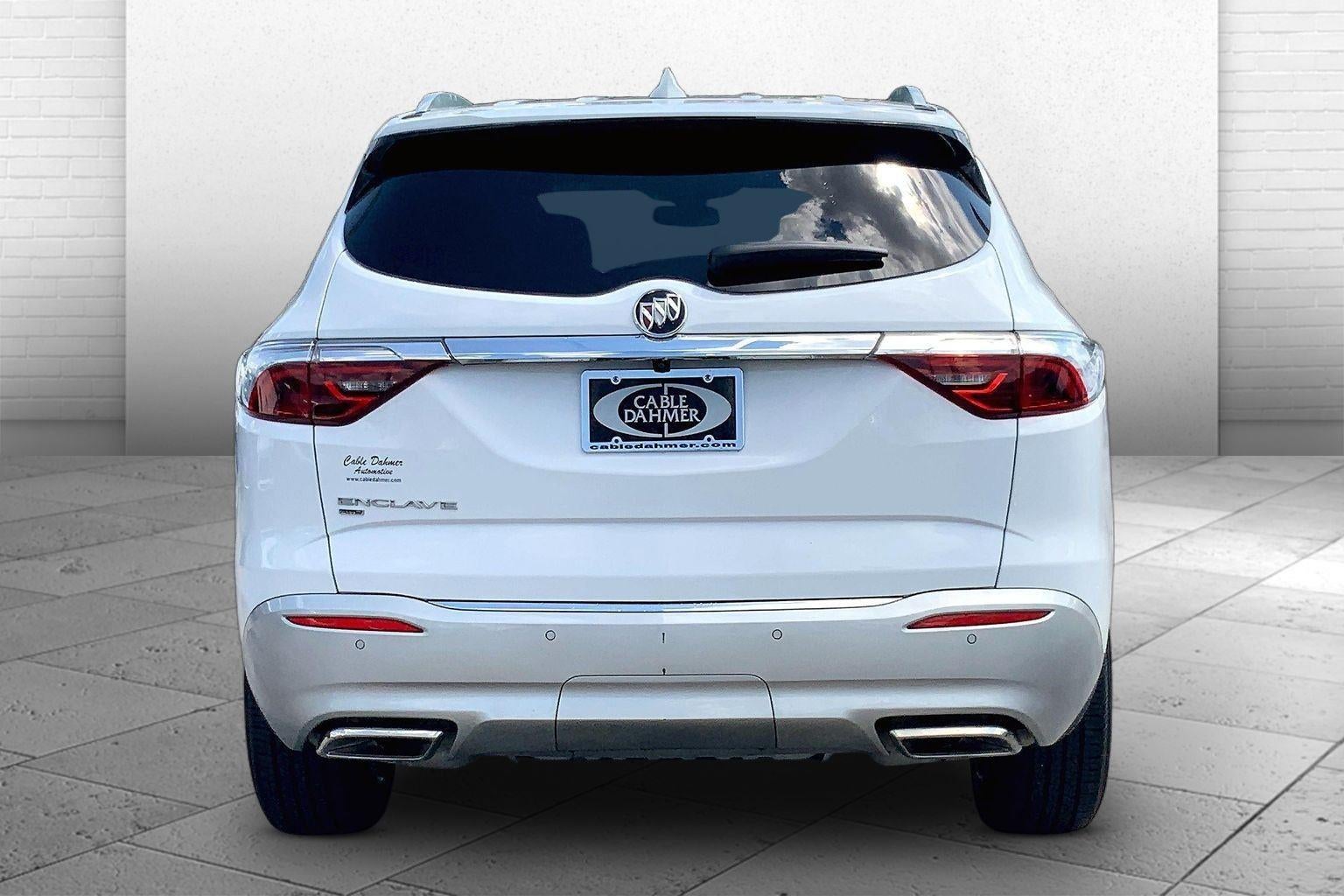 2023 Buick Enclave Essence