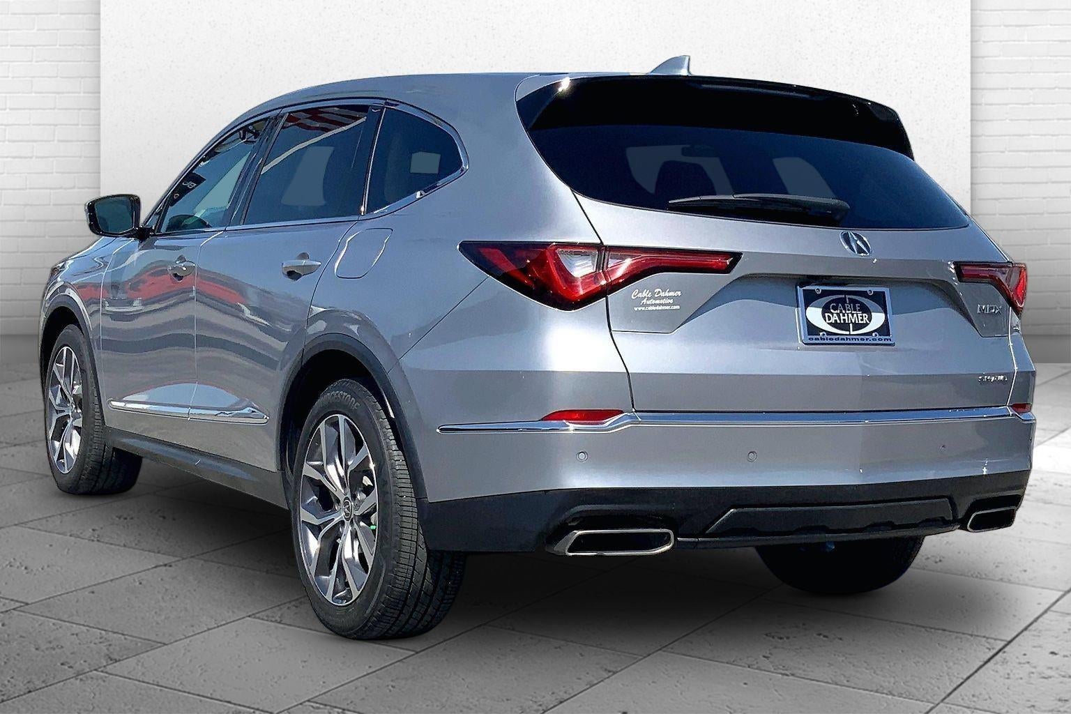 2022 Acura MDX w/Technology Package