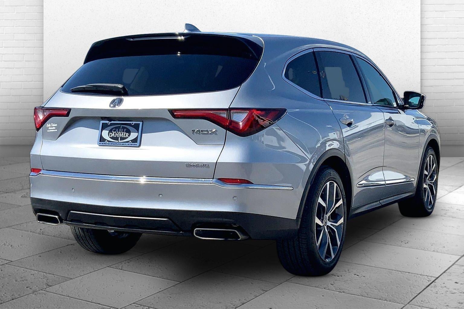 2022 Acura MDX w/Technology Package