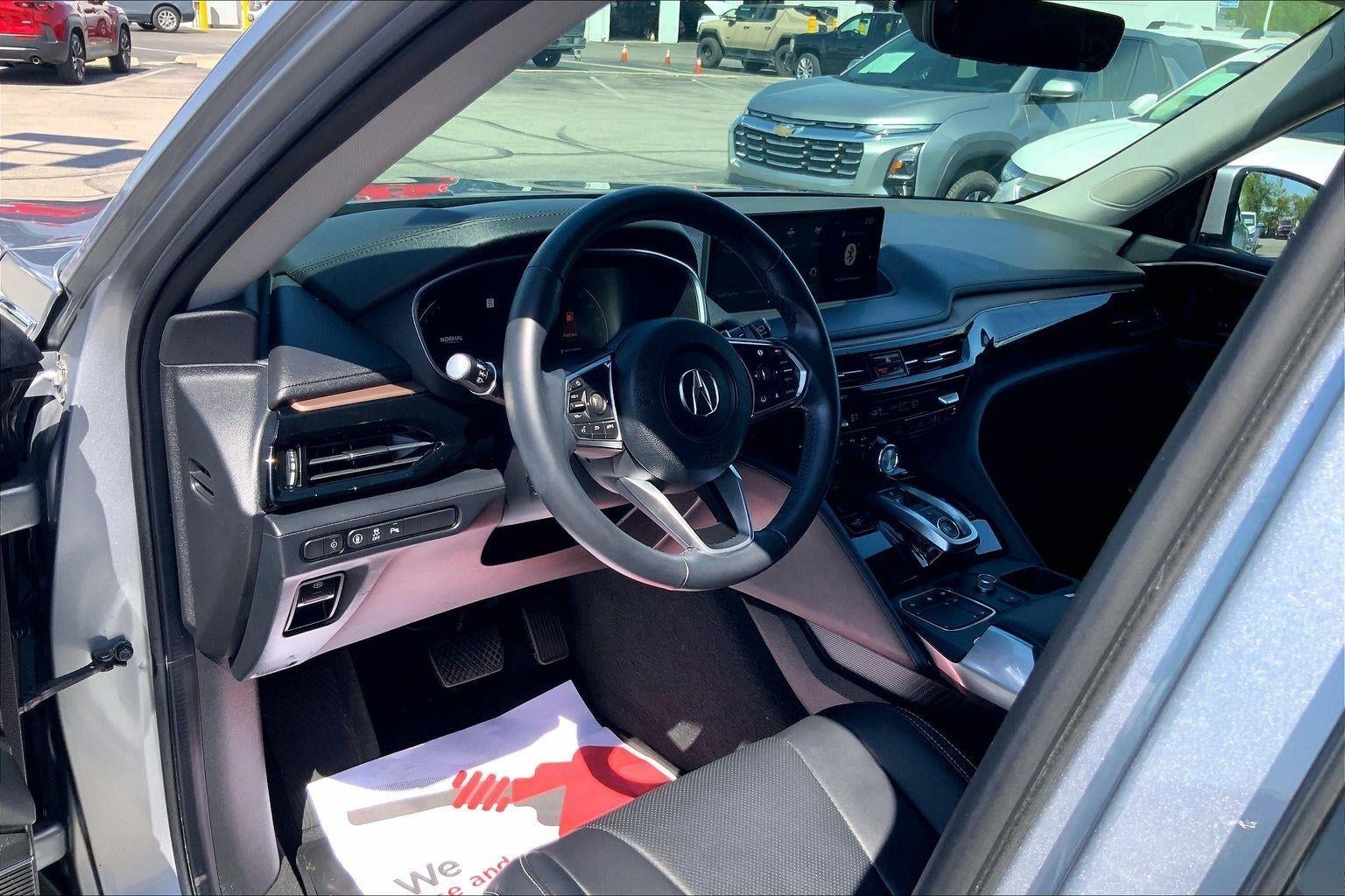 2022 Acura MDX w/Technology Package