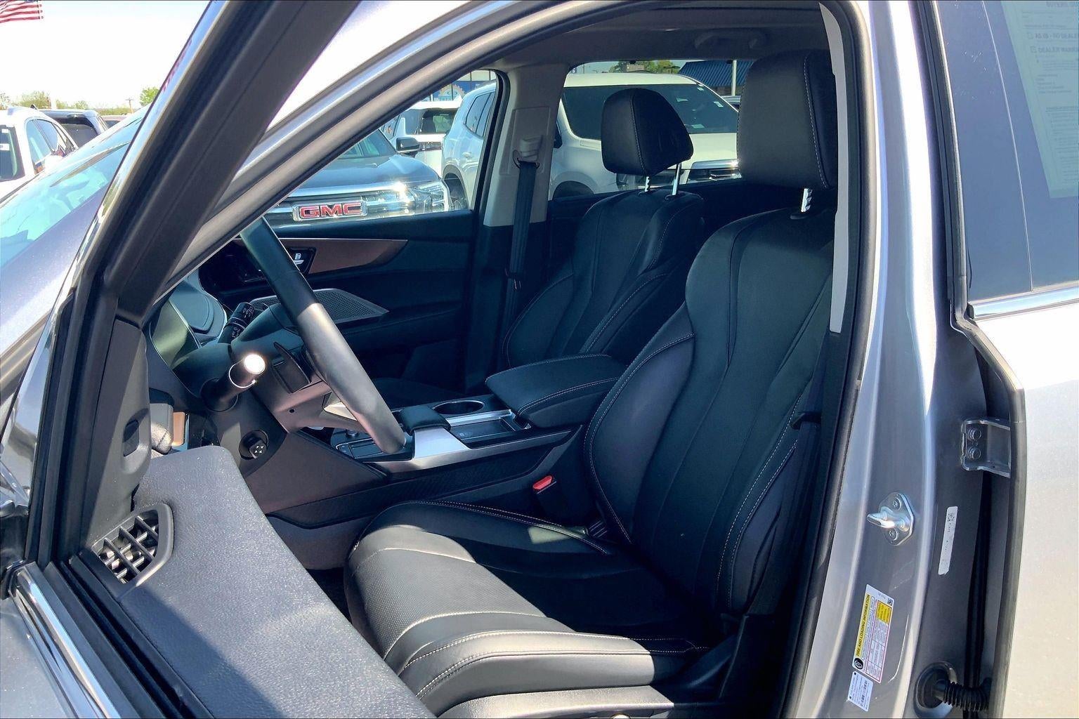 2022 Acura MDX w/Technology Package