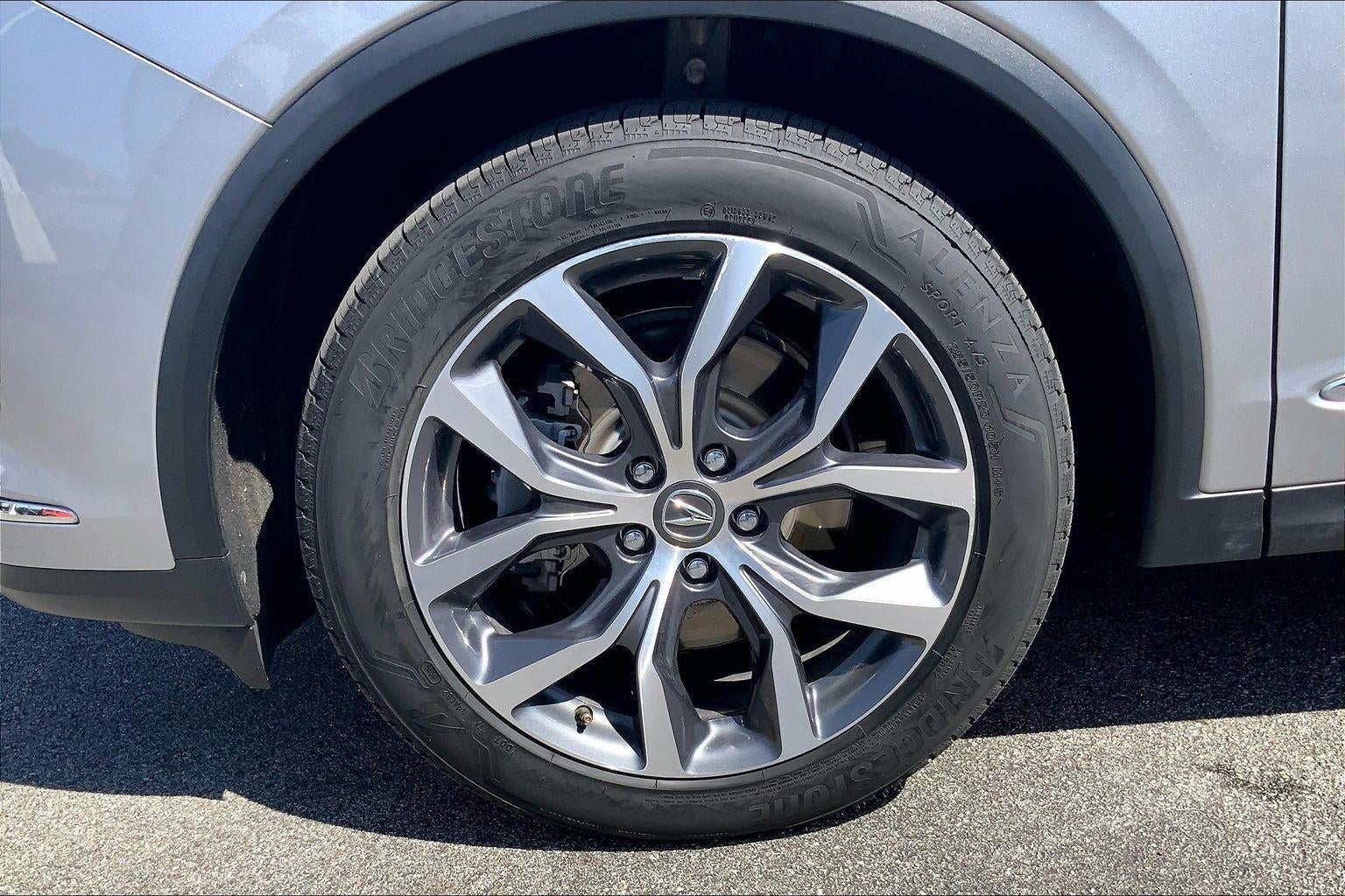 2022 Acura MDX w/Technology Package