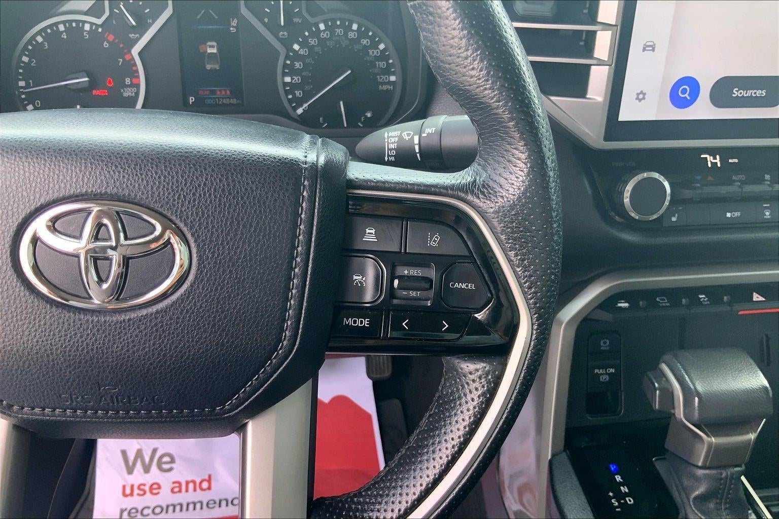 2022 Toyota Tundra 4WD SR5