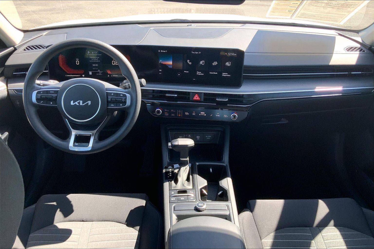 2025 Kia K5 LXS