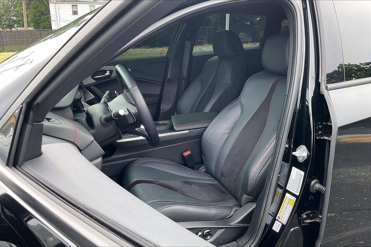 2025 Acura TLX w/A-Spec Package