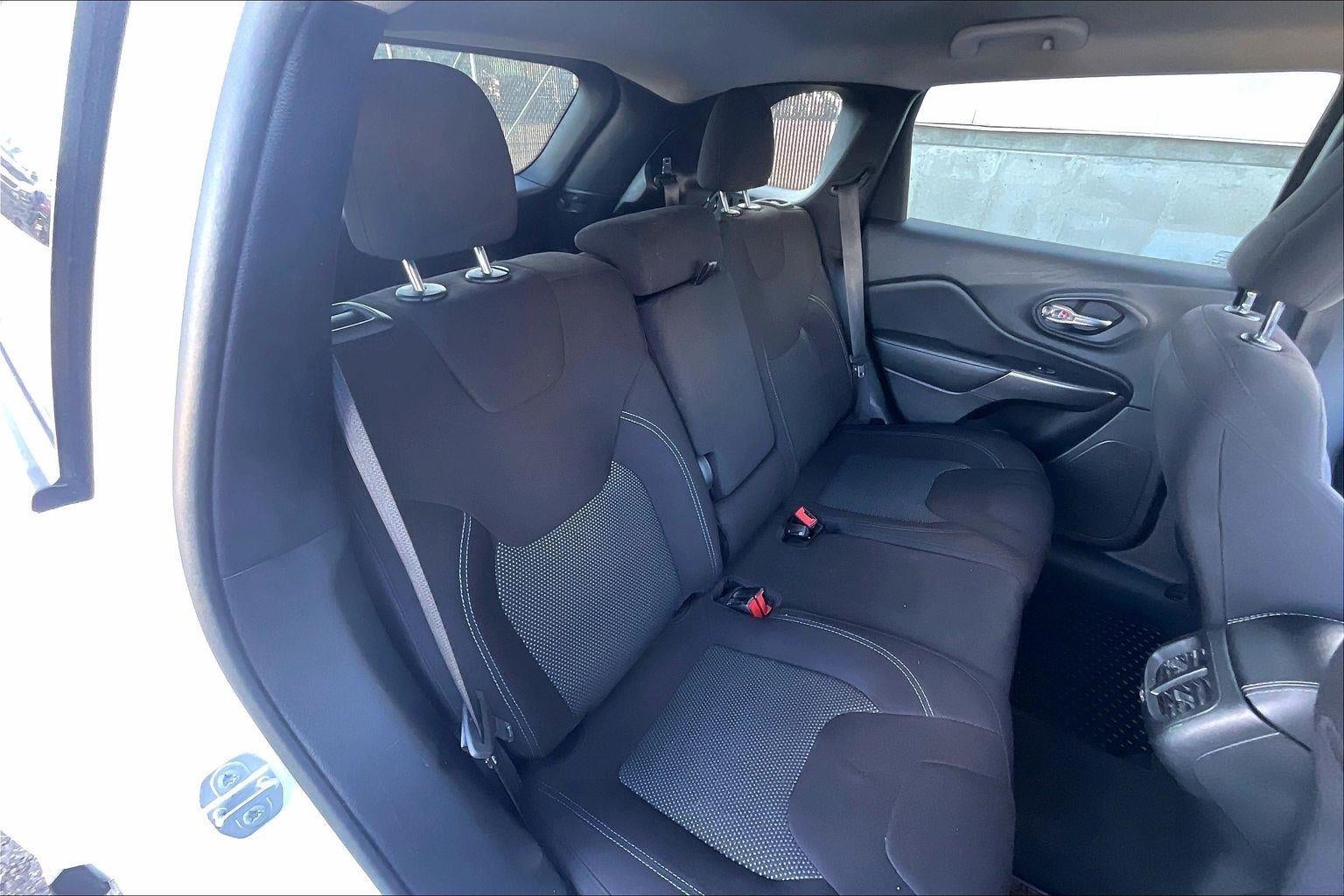 2020 Jeep Cherokee Latitude