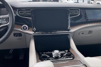 2023 Jeep Grand Wagoneer L 4DR 4WD