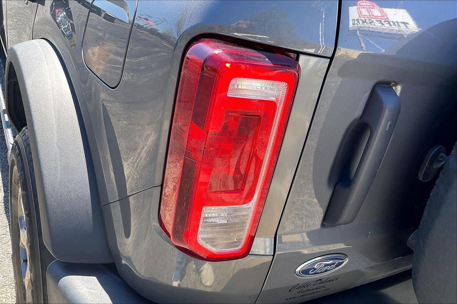 2021 Ford Bronco Base