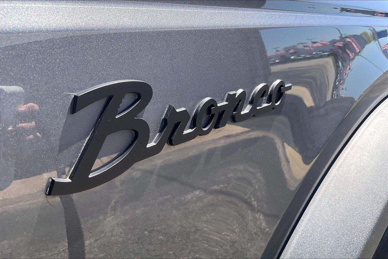 2021 Ford Bronco Base
