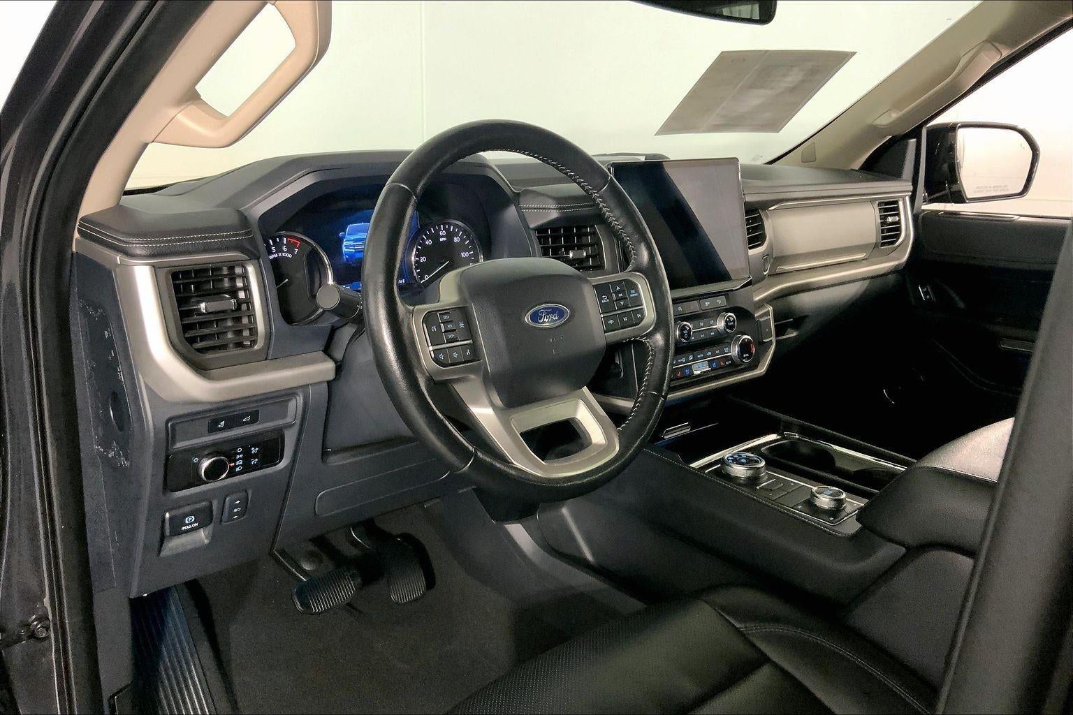 2024 Ford Expedition Max XLT