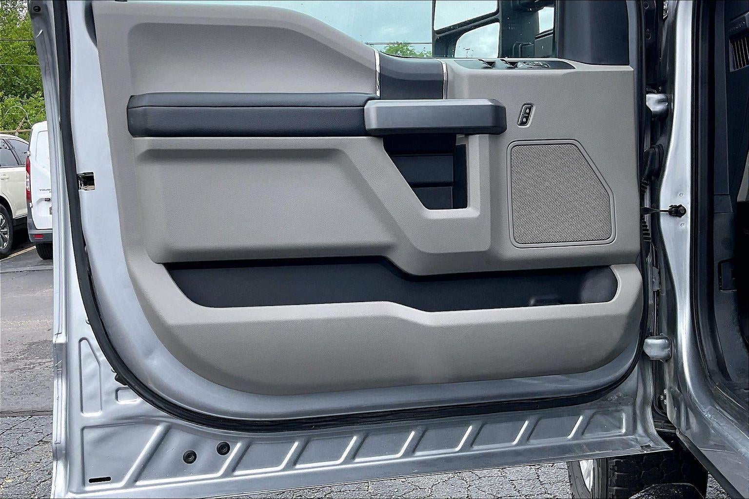 2022 Ford Super Duty F-250 SRW XL