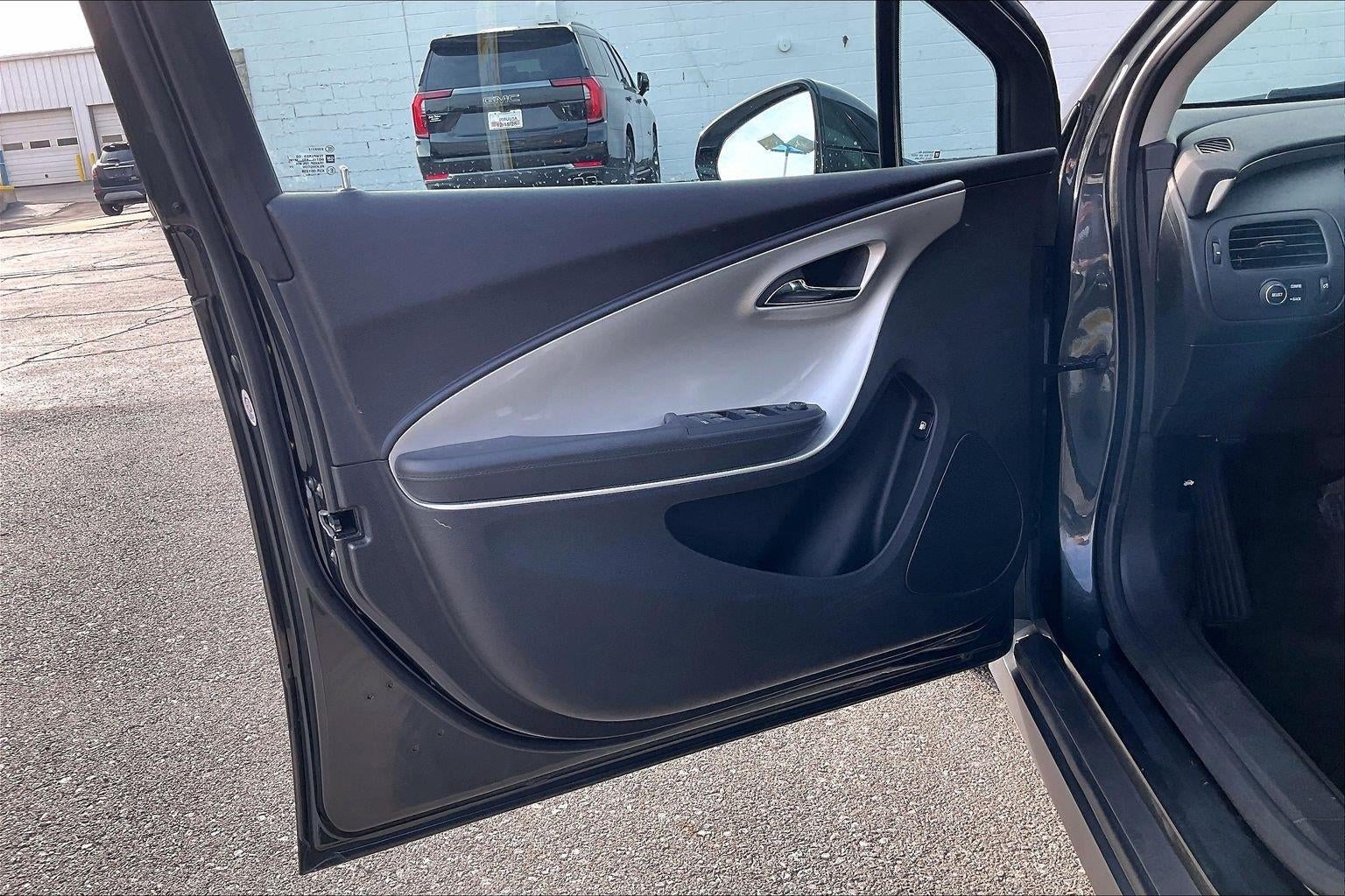 2015 Chevrolet Volt 5DR HB