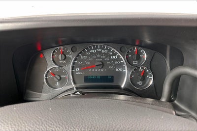 2025 Chevrolet Express Passenger 1LT