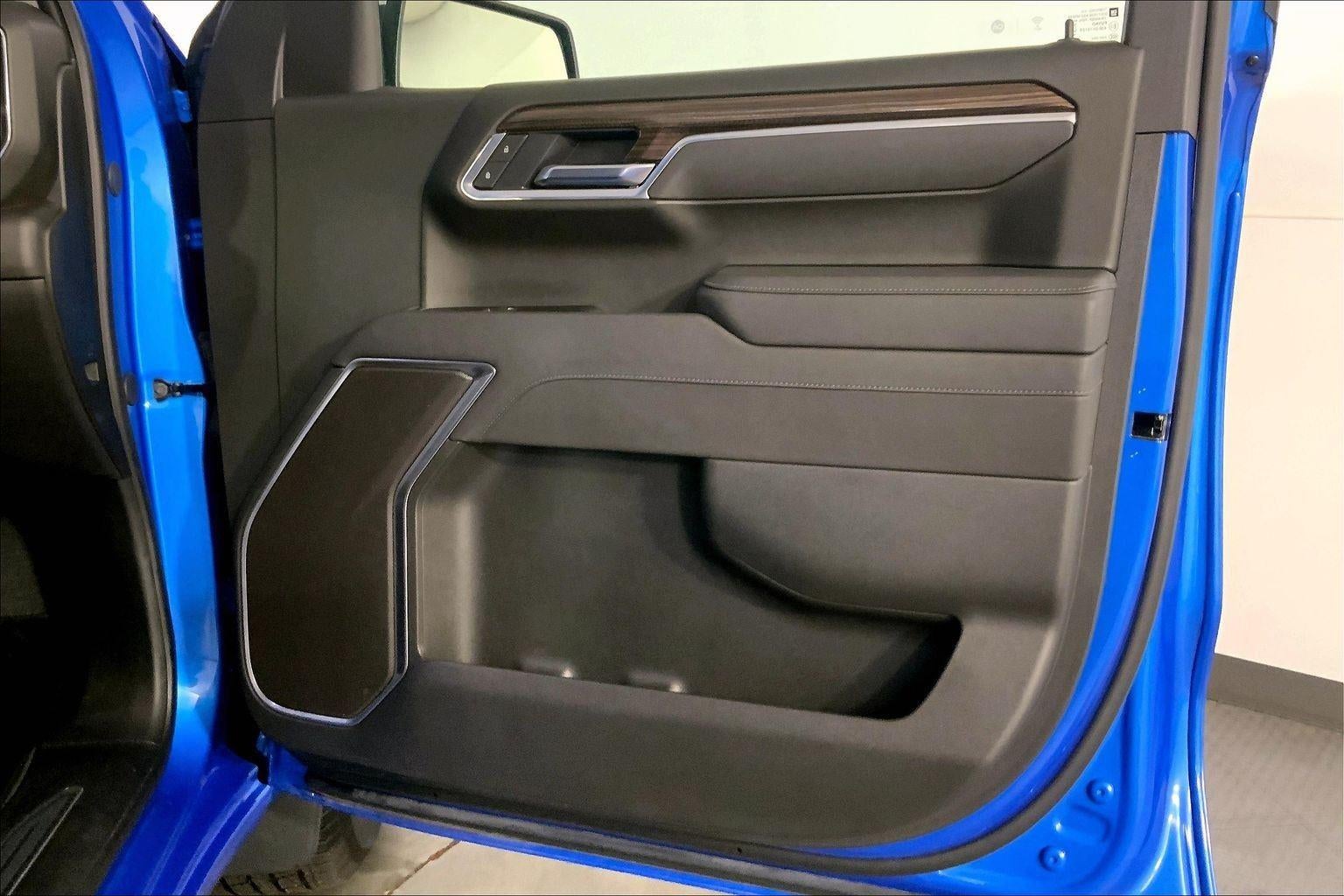 2025 Chevrolet Silverado 1500 LT (2FL)