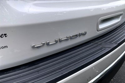 2022 GMC Yukon SLT