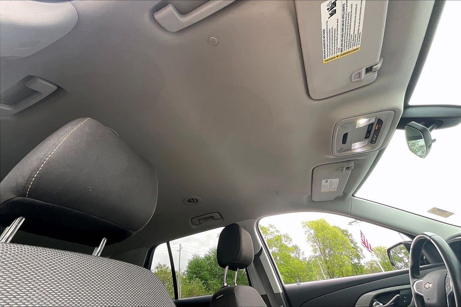 2018 Chevrolet Traverse LT Cloth