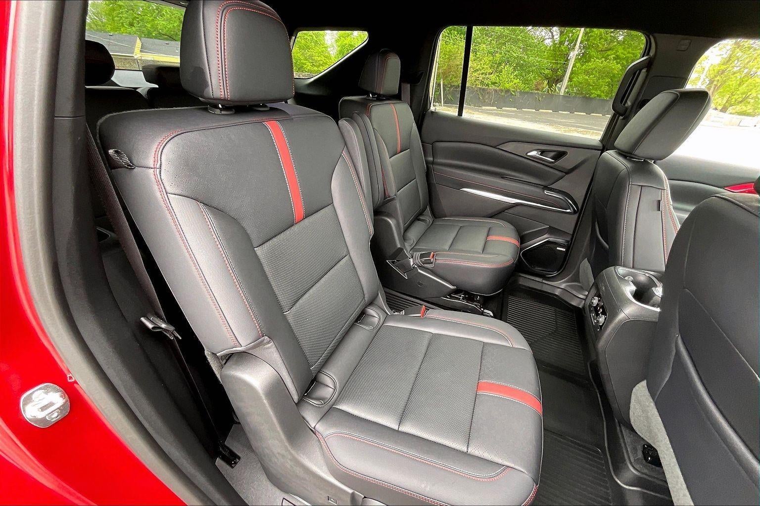 2025 Chevrolet Traverse RS