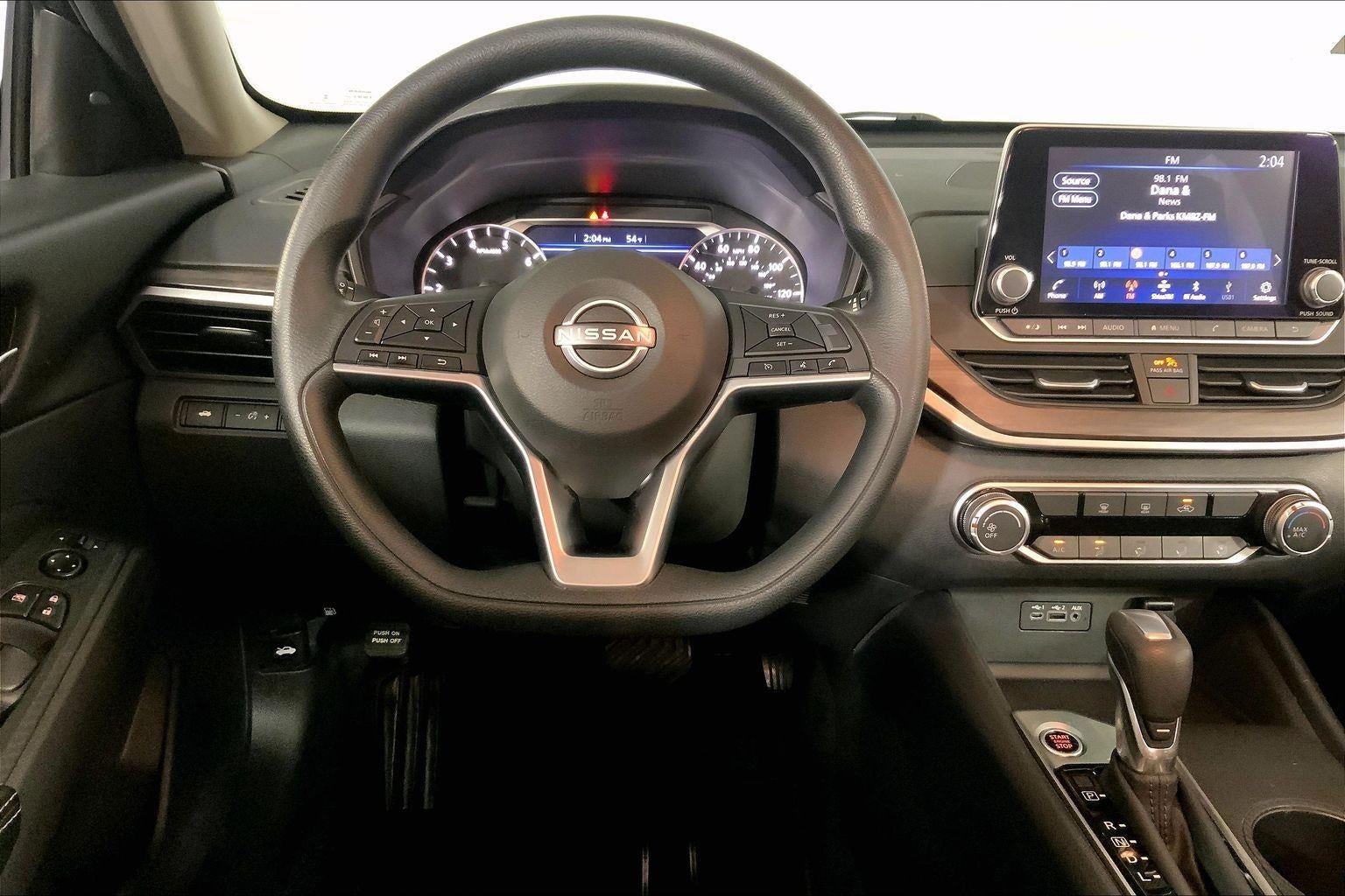 2025 Nissan Altima SV