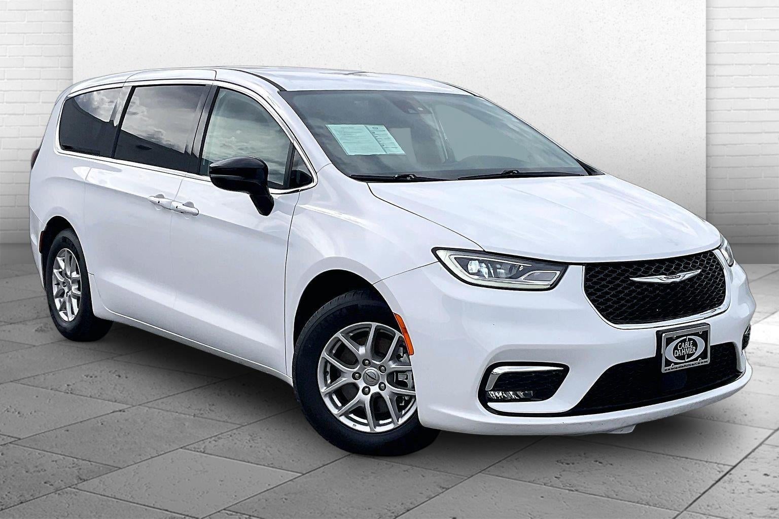 2024 Chrysler Pacifica