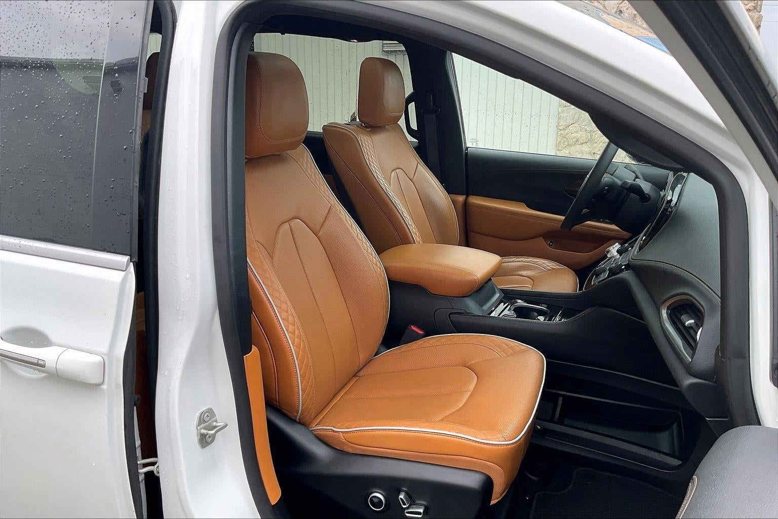 2023 Chrysler Pacifica Hybrid Pinnacle
